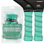 Pack de deux grips de remplacement turquoise AMA SPORT pour raquette de pickleball, avec texture diamant et perforations respirantes.