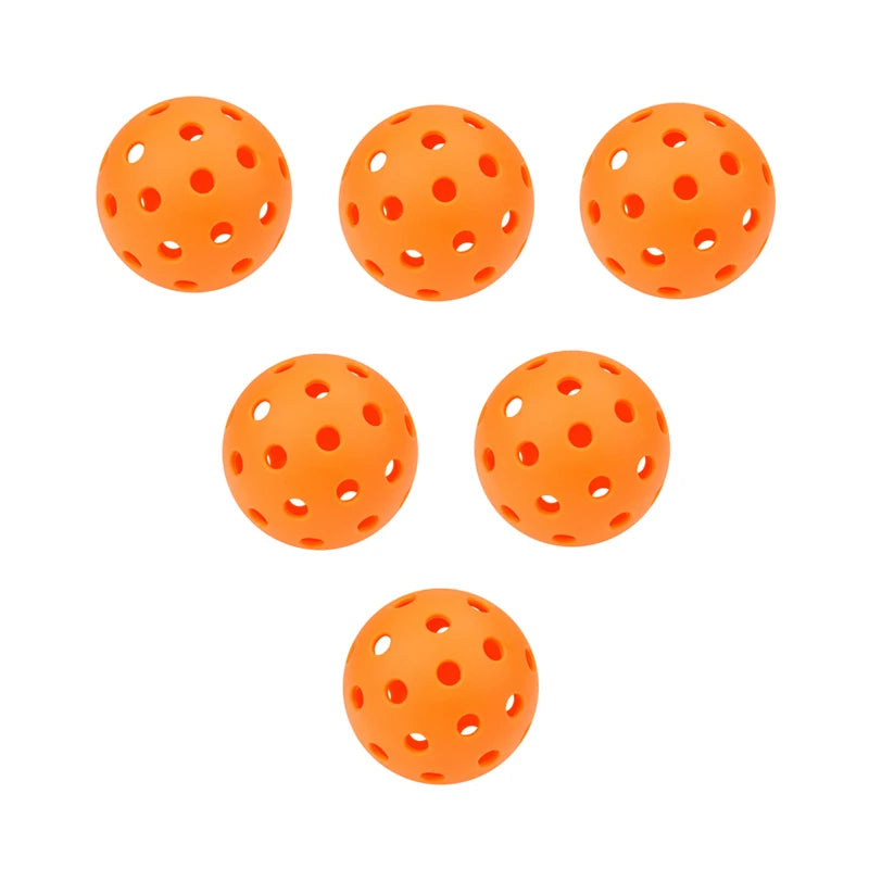 Lot de 6 balles de pickleball outdoor orange vif, structure à 40 trous pour une stabilité de vol optimale et une haute visibilité en extérieur.